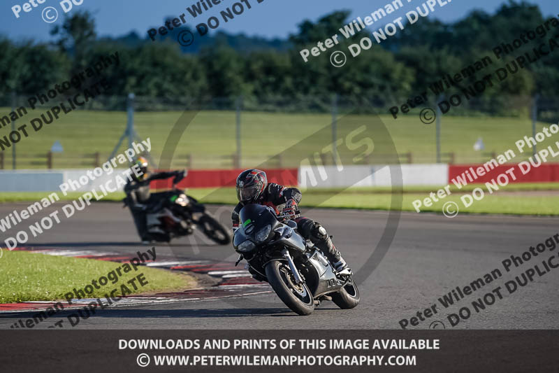 donington no limits trackday;donington park photographs;donington trackday photographs;no limits trackdays;peter wileman photography;trackday digital images;trackday photos